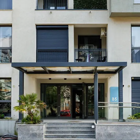 Apartman Nabaro 53 Grounded Escape Si Parcare Privata